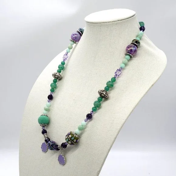 Little Mermaid theme necklace. - Picture 2 of 5